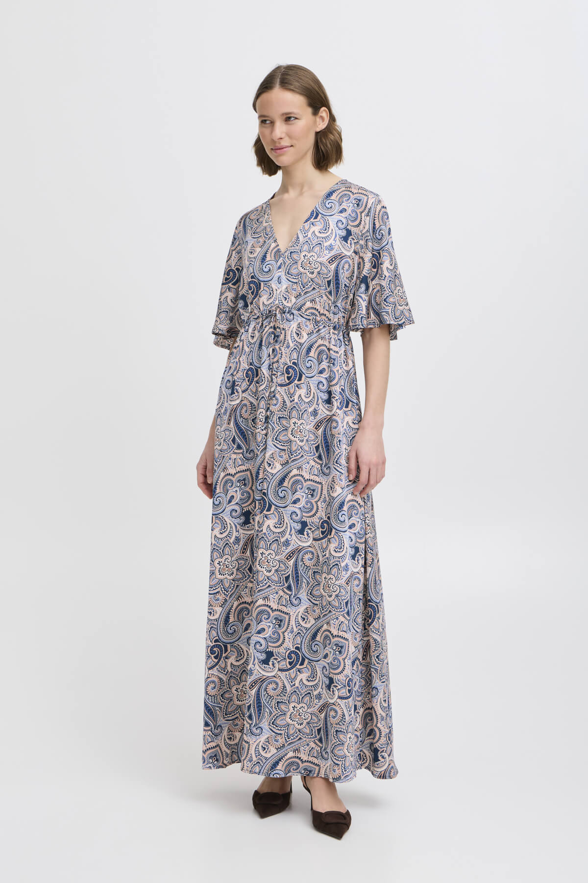 Robe B.YOUNG - 20817093 - B. Young