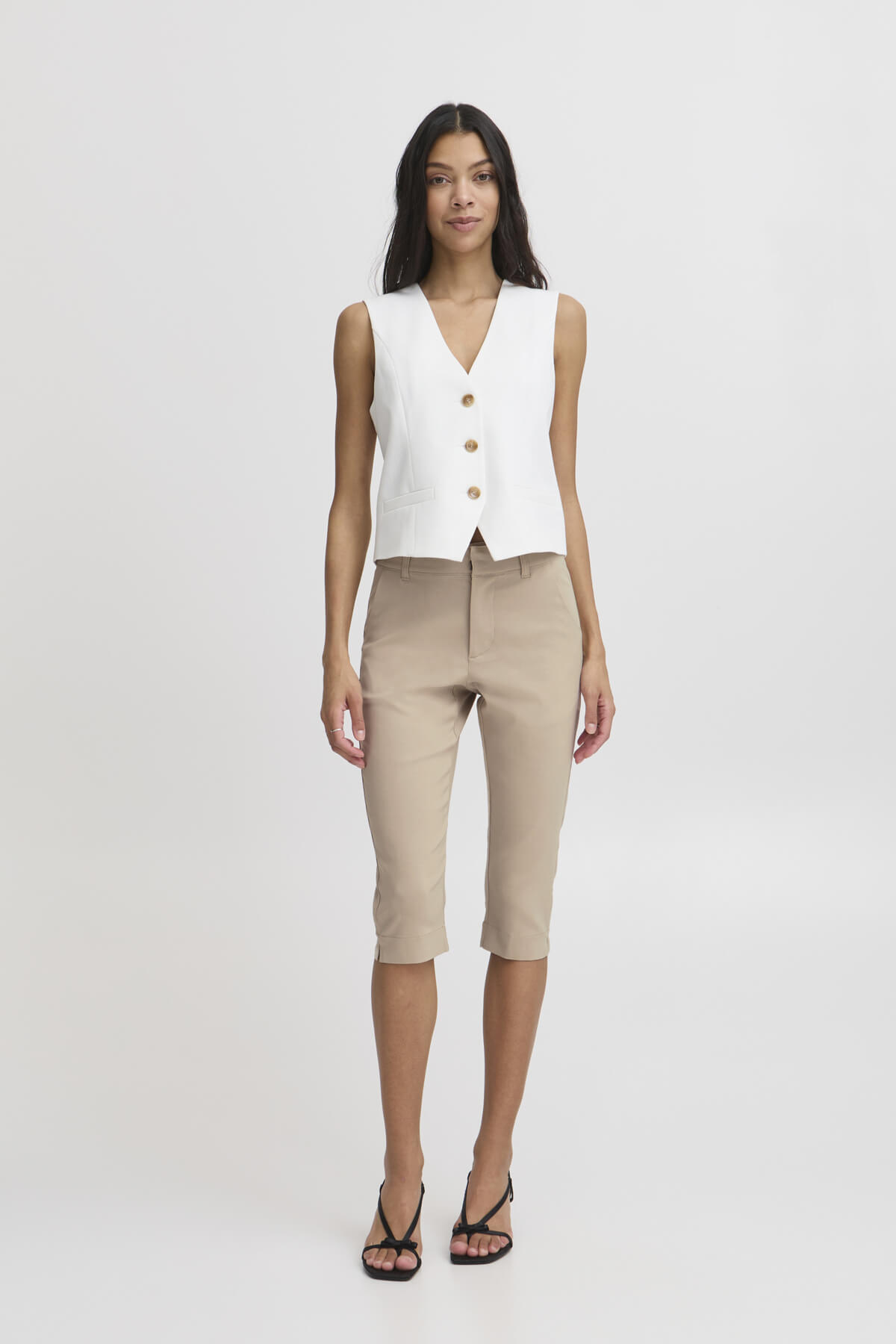 Capri B.YOUNG - 20817288 - B. Young