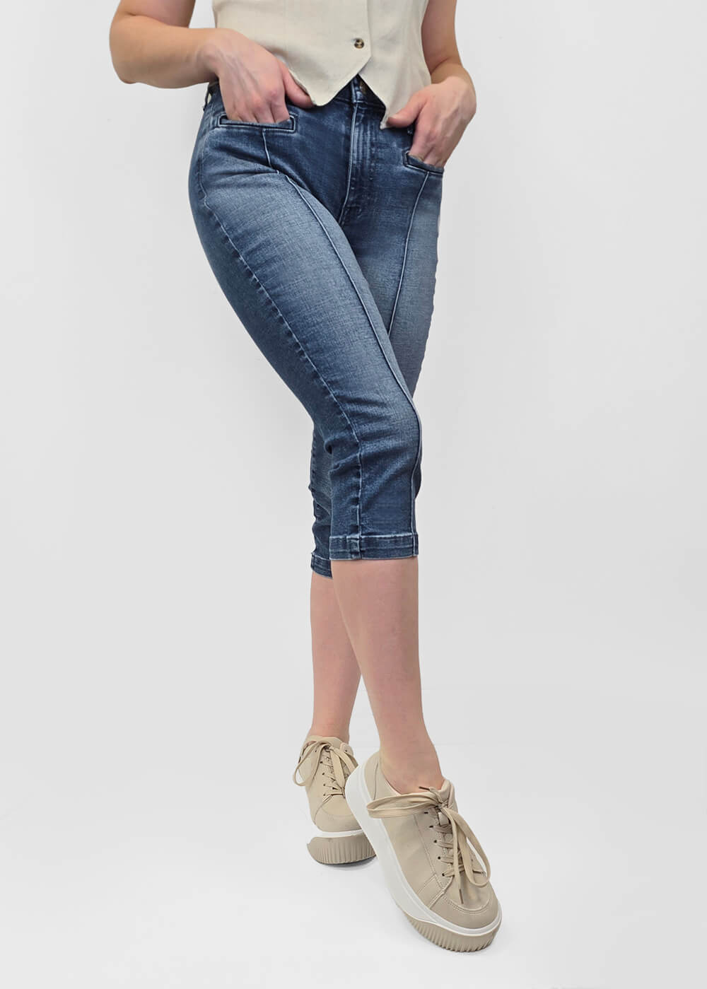 Capri GUESS - W4BA0JD4LTO - Guess