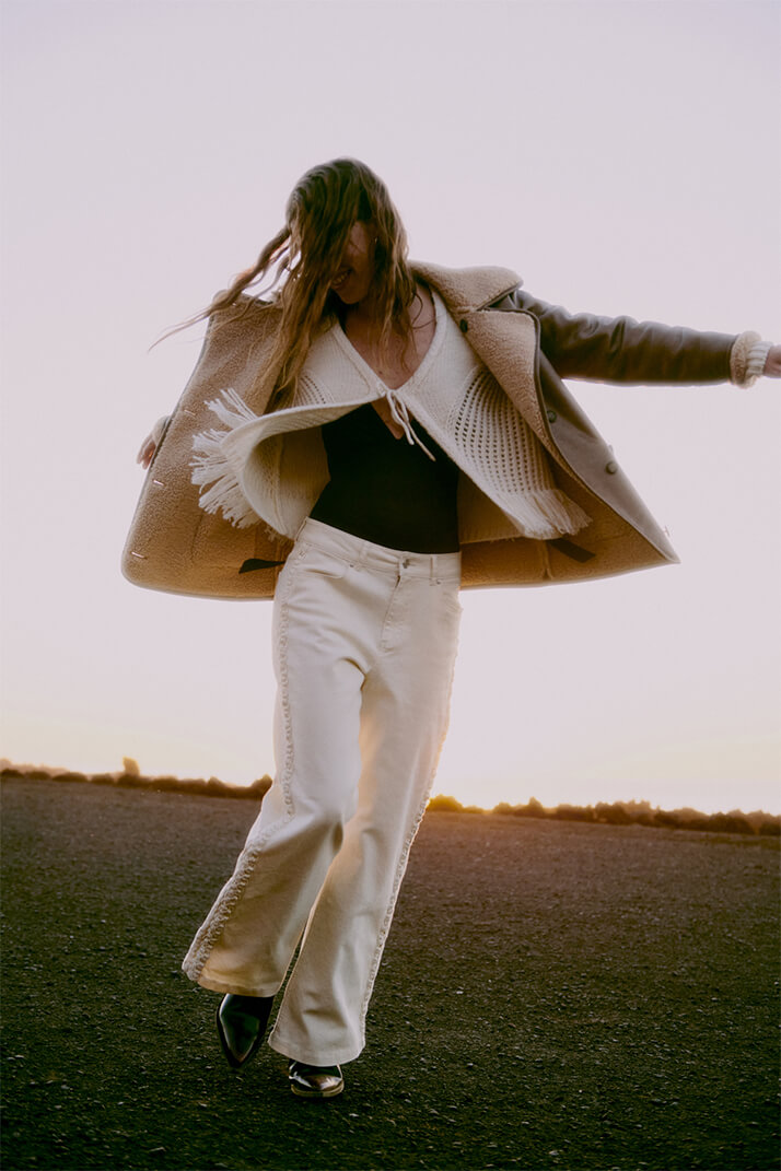 Cardigan B.Young - 20818085 - B. Young