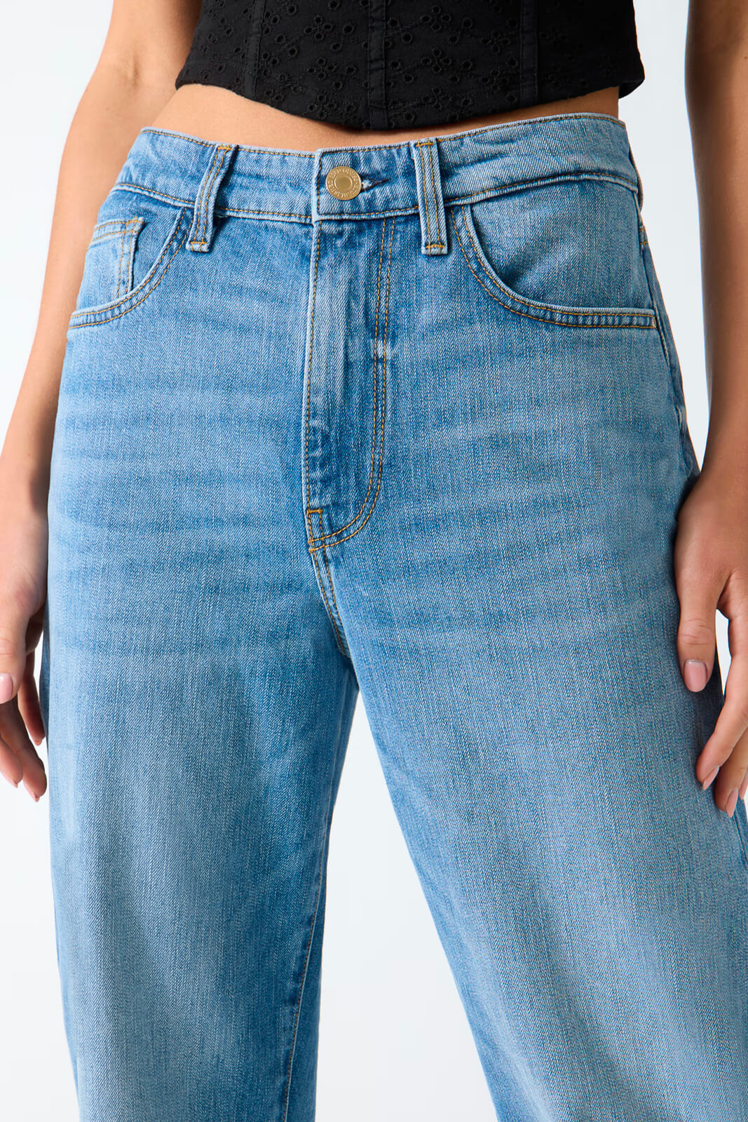 Jeans GUESS NEW MOM