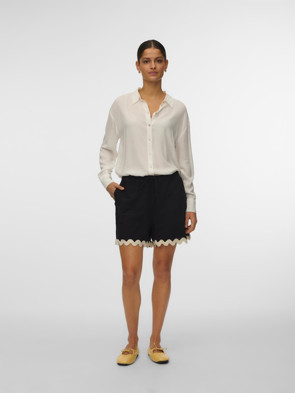Short VERO MODA VMJENNA - 10341320 - Vero Moda