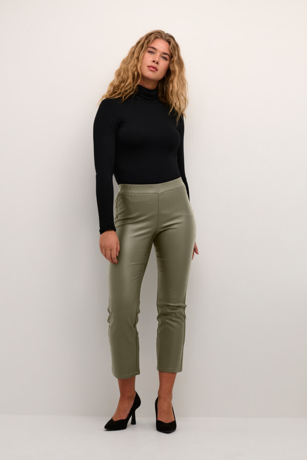 Pantalon crop simili-cuir KAFFE - 10503875 - KAFFE